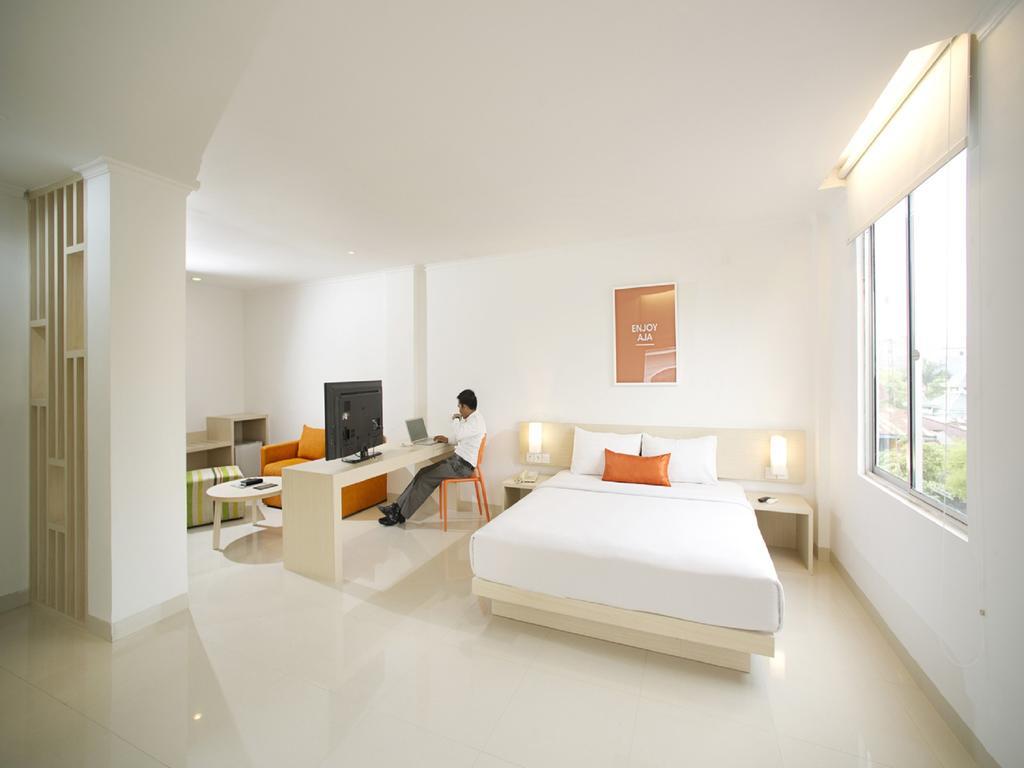 Zuri Express Hotel Pekanbaru Buitenkant foto