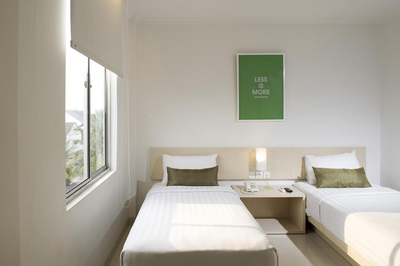 Zuri Express Hotel Pekanbaru Buitenkant foto