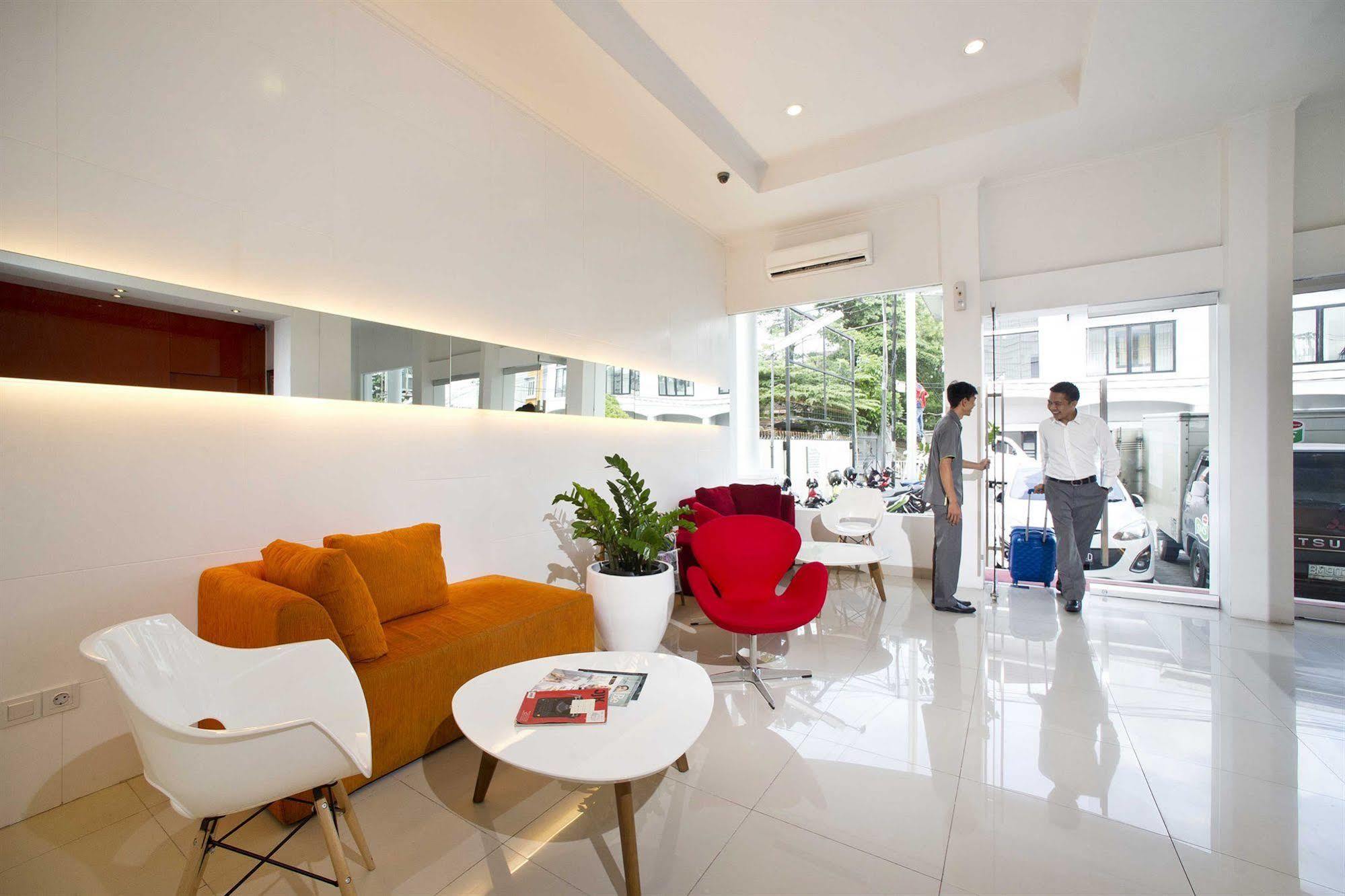 Zuri Express Hotel Pekanbaru Buitenkant foto